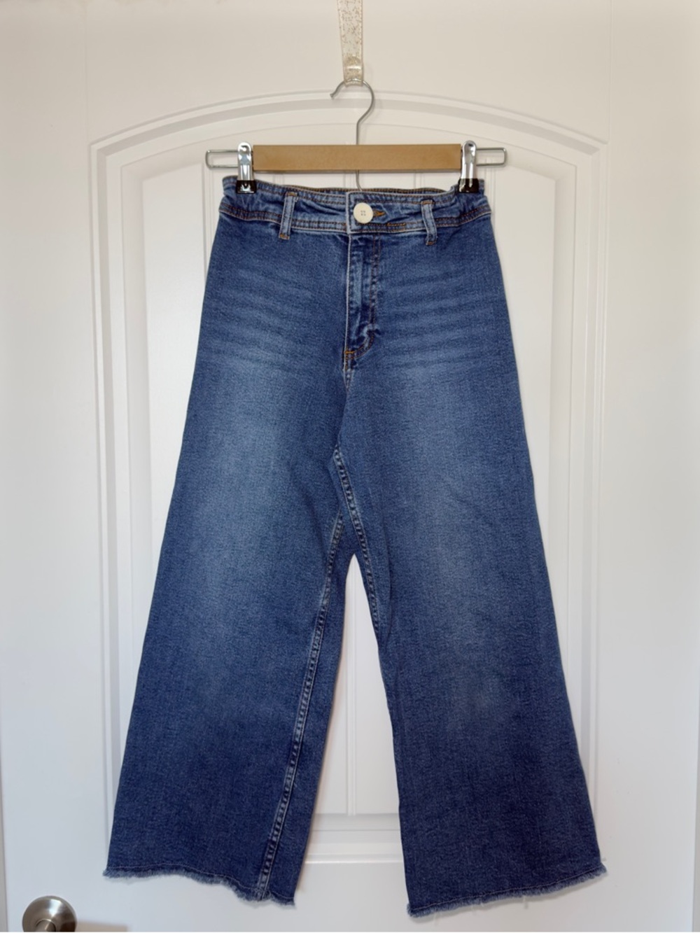 Zara Girls Size 11-12 Wide Leg Jeans High Waist Distressed Hem